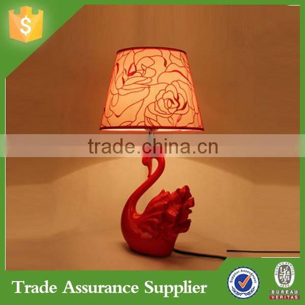 2016 New Design Custom Table Lamp