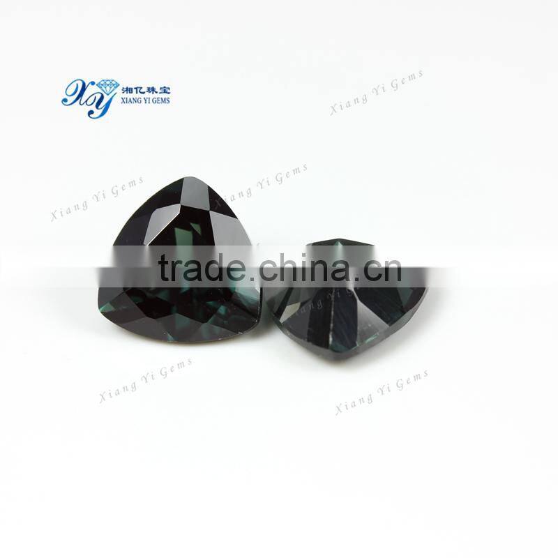 Beautiful Loose Green Spinel Stone 8x8mm Trillion Cut 152# Green Synthetic Spinel
