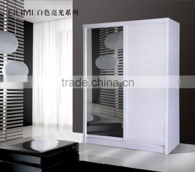 Wooden E1 Grade MDF Material And Oak Wood Type Chinese Lacquer Wardrobe Designs