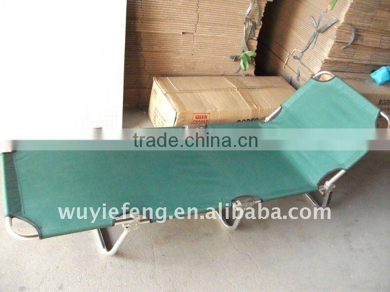 Outdoor garden sun loungers/beach bed