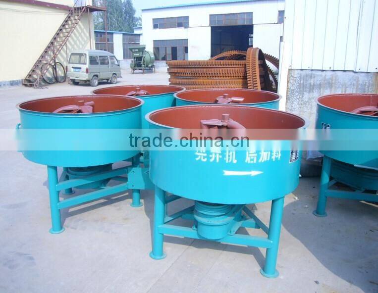 Simple and portable flat pan universal concrete mixer machine JS250 in good condition