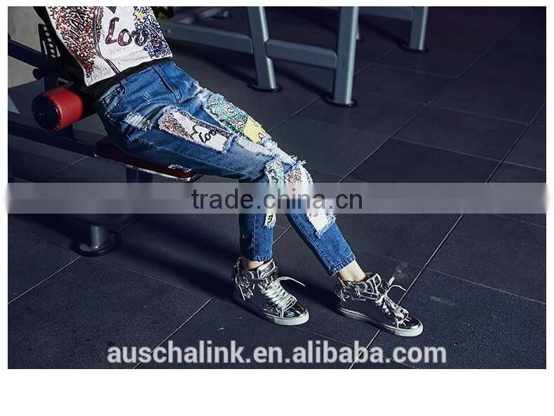 new style personalized women ripped vogue jeans customzied