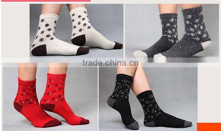 Retro snow pattern jacquard socks snow socks