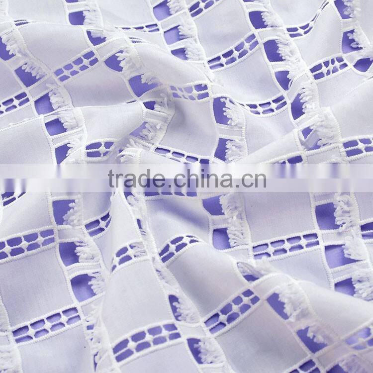 New design regular square shape embroidery water soluble fabric chemical lace