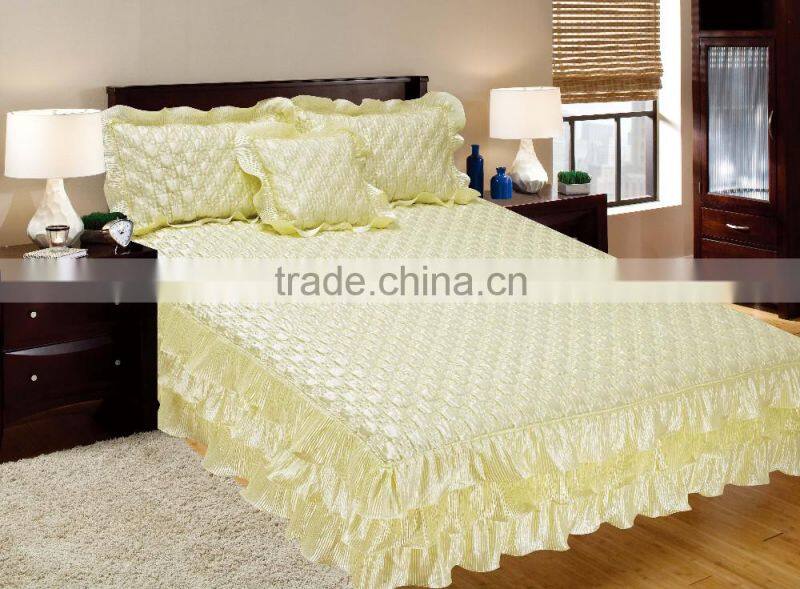 Bedspreads luxury