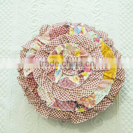 Japanese cheap floral green round ball patchwork cushion