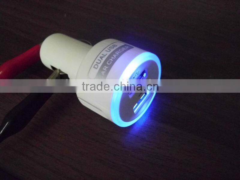 Blue LED Electric Car Charger For Iphone5 / Ipad/ Samsung Galaxy