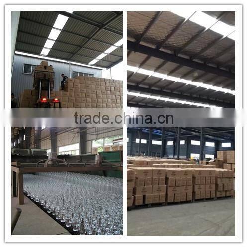 Stemless glass of gold wine glasses