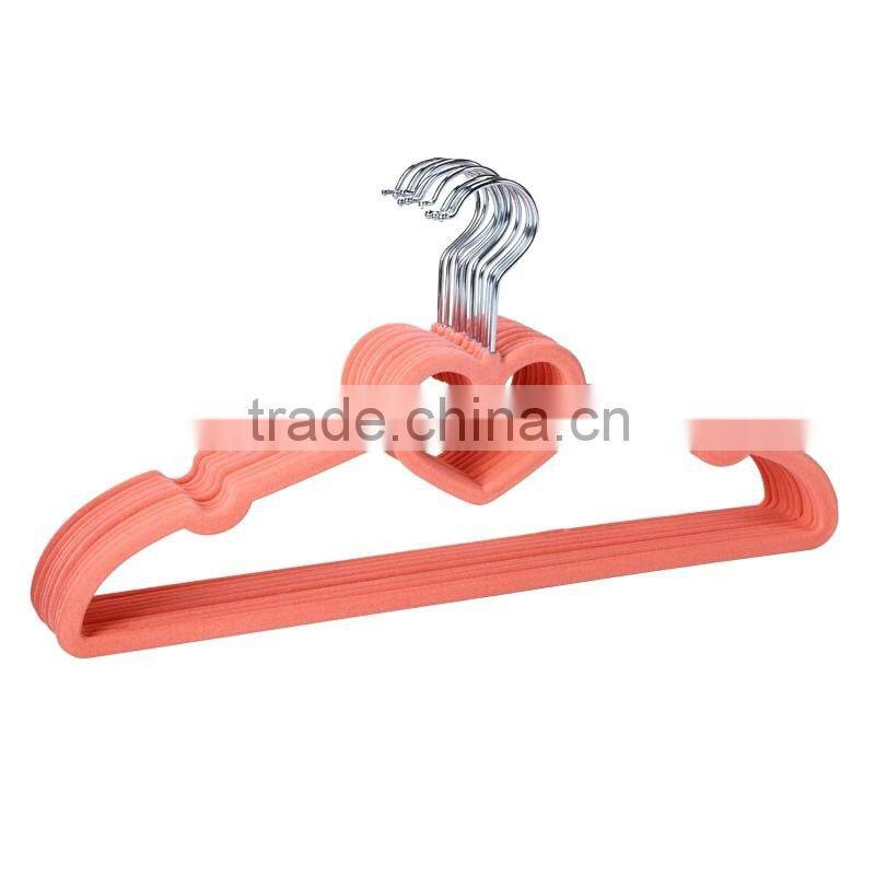 Velvet Flocked Hanger with Heart Shape for Clothes and Suit