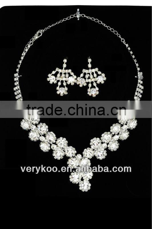 latest wholesale fashion beautiful wedding crystal bridal jewelry set