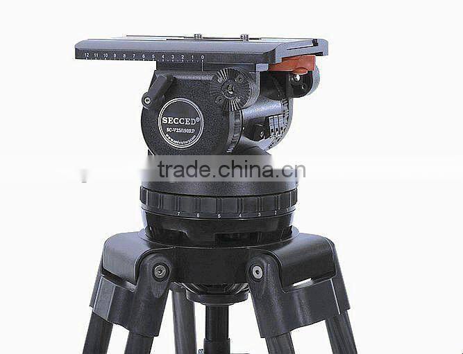 Professional video camera tripod Secced Reach Plus 5 tripod with pan bar and ground spreader loading 44kg