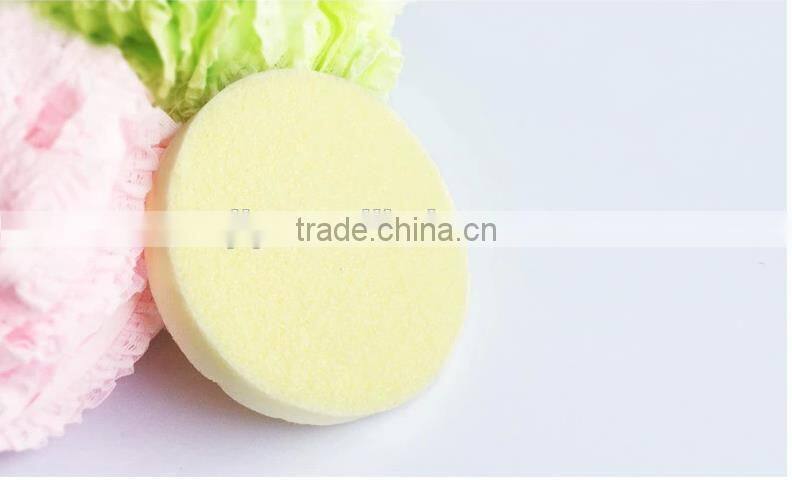 Colored face cleaning sponge