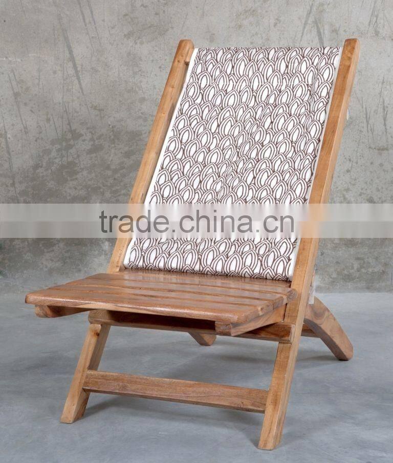 Travel Chair with Canvas and Voil Fabric