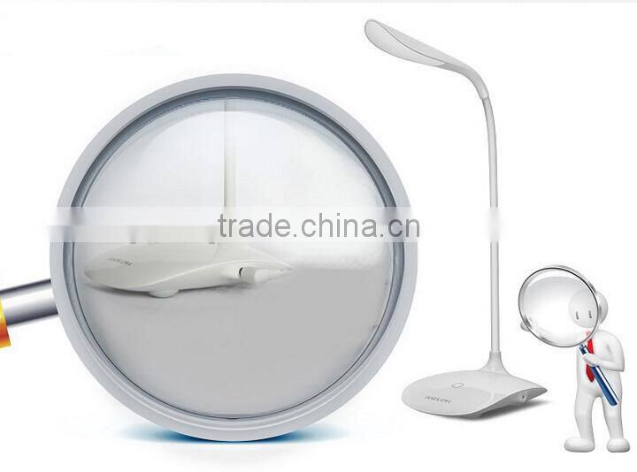 Supply Creative fashion USB charging light adjustable LED lamp / folding table lamp