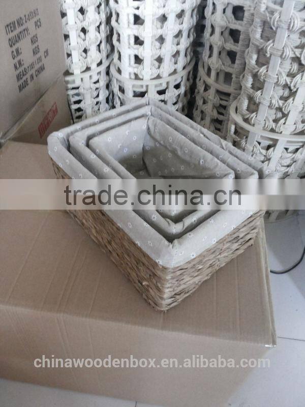 customized wooden bathroom cabinet