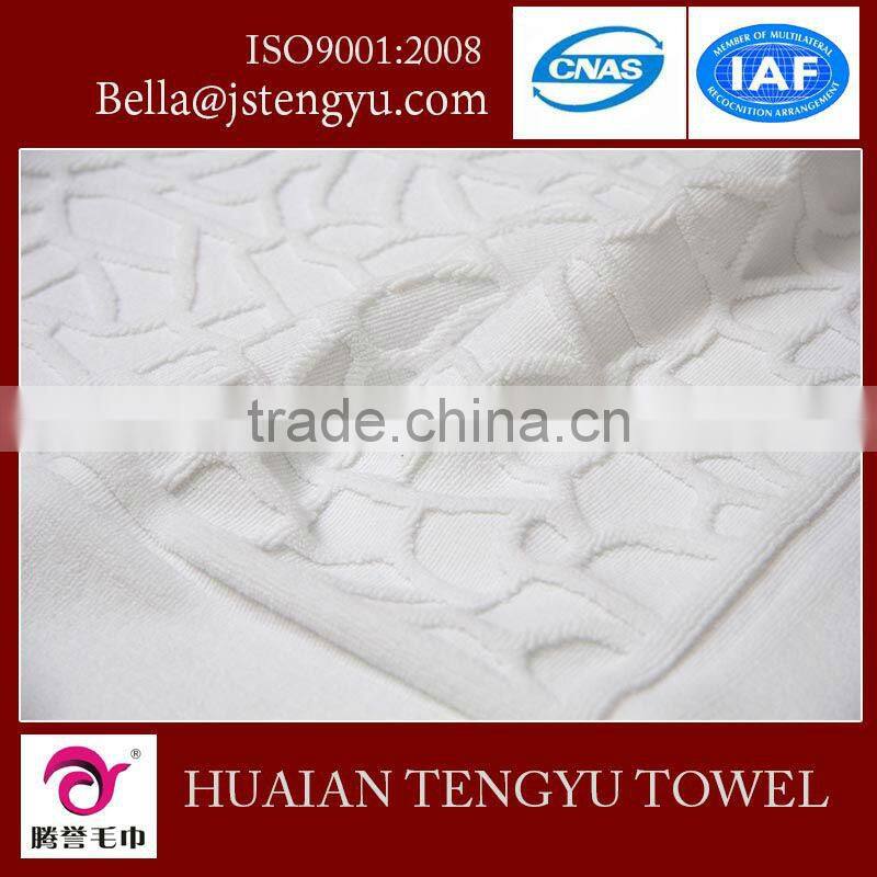 Top grade hotel towel floor mat towels with jacquard logo custom hot sale