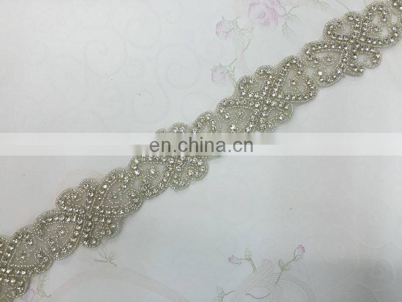 2016 Hot Fix Motif Bridal Wedding Dress Accessories Crystal Bridal Applique Trim