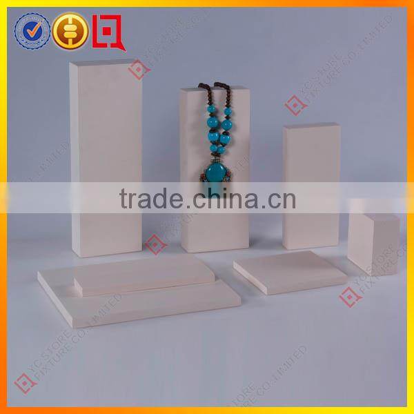 2015 New Design Luxury portable jewelry display cases