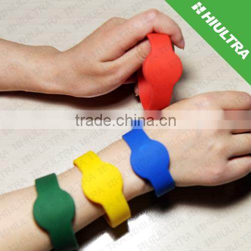 Waterproof Chip Sealed Wristband
