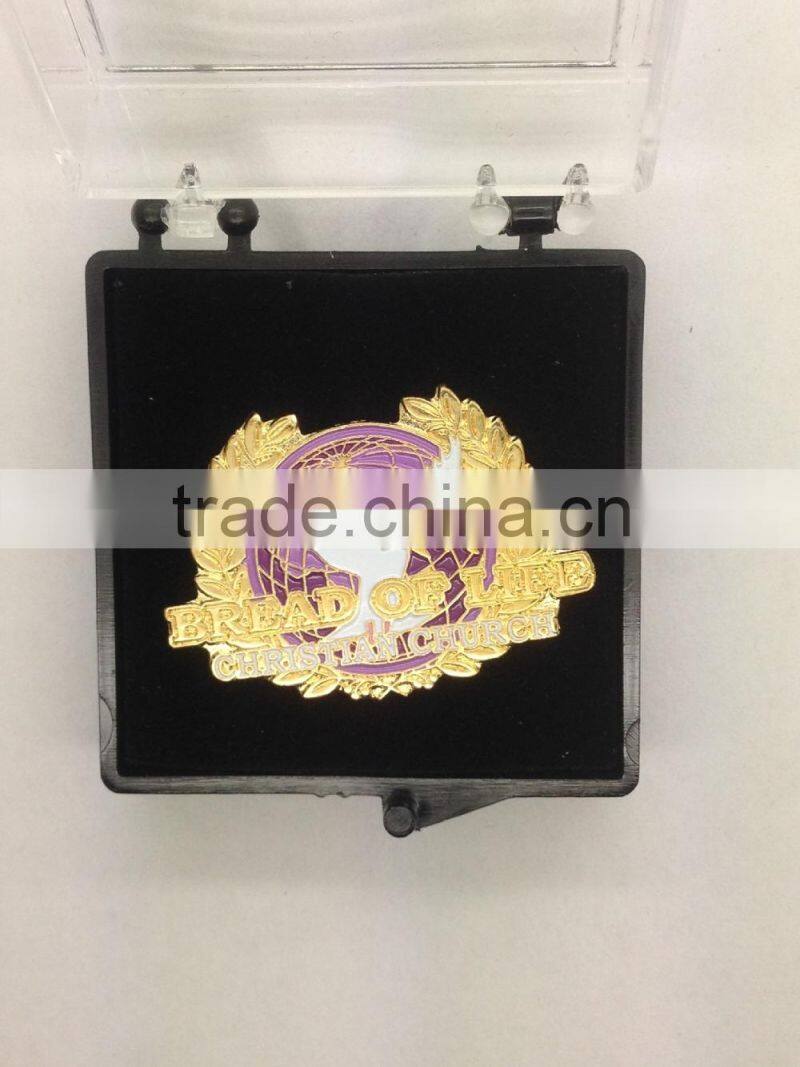 custom logo soft enamel lapel pins/custom logo badges