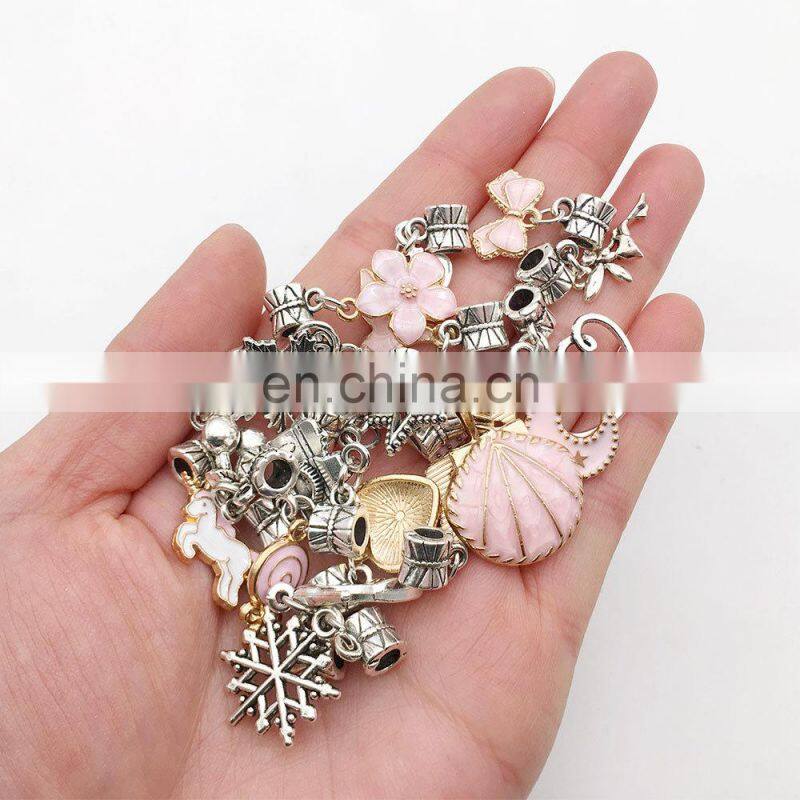 Best Valentine's Day Gifts For Girls 64PCS Charm Making Bracelets Kit DIY Bracelet Beads For Jewelry Making Kit