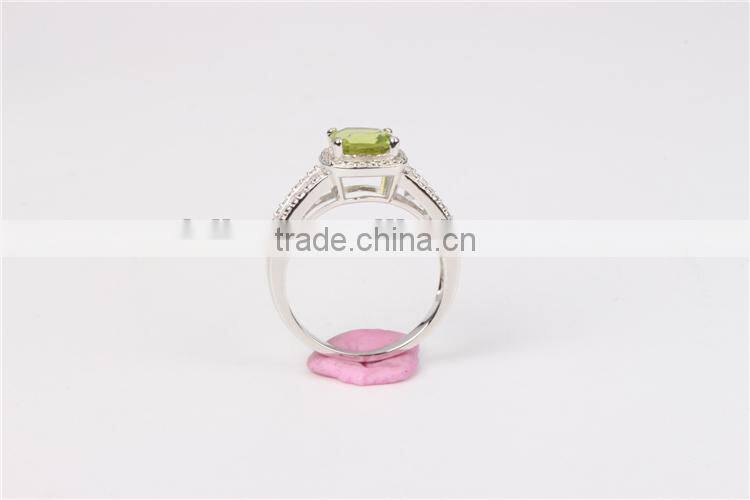 Fahion prong setting square natural stone crystal silver engagement ring