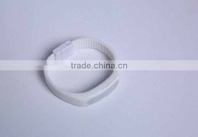 Made in China LED energy Silicone and digital colorful led bracelet watch