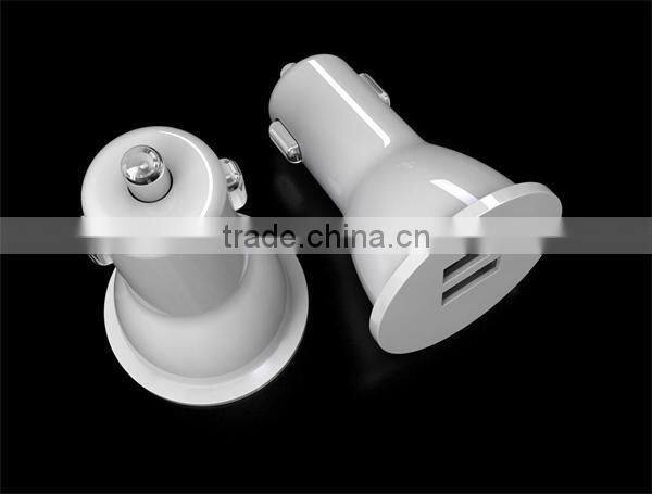 2015 Newest 5V 2.1A Dual USB Car Charger for Mobile Phone