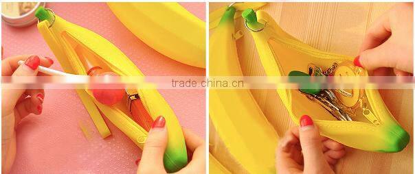 Banana shaped soft silicone coin purse,silicone coin container