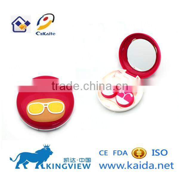 Style contact lens case with mirror