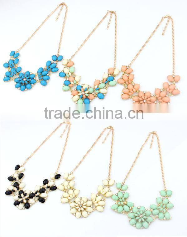 Metal Acrylic Flower Vintage Collar Pendant Statement Necklace Women Necklaces & Pendants Fashion Necklaces for Women 2014