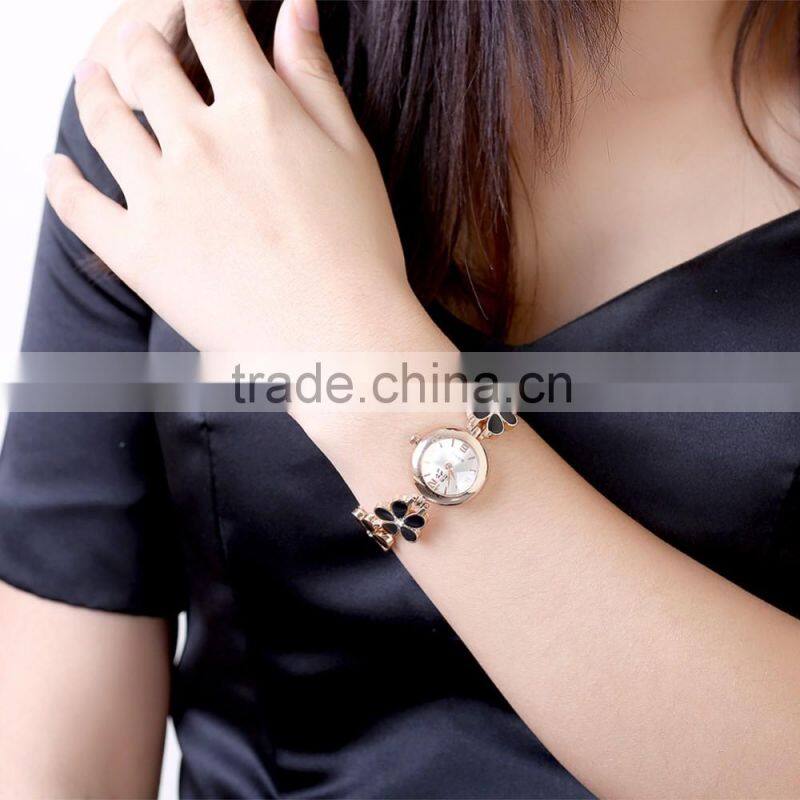 Hot watches flower type women watch