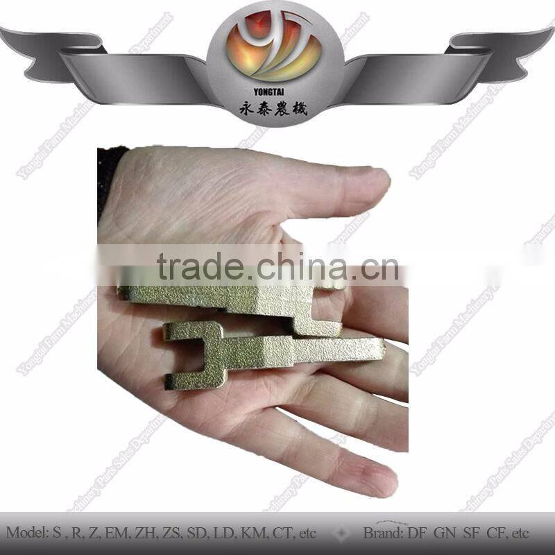 Diesel engine specific release lever for tractors