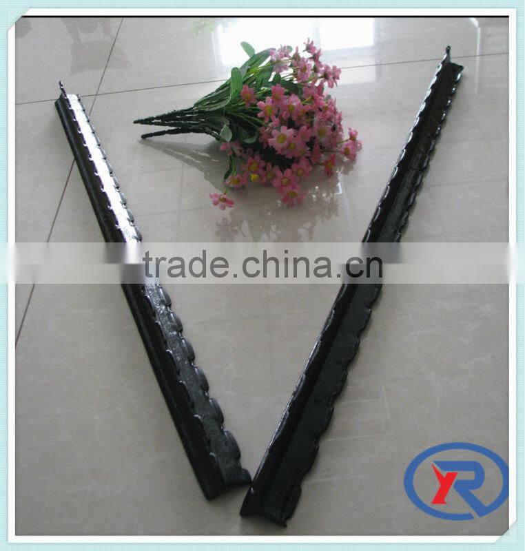 Heavy weight studded t post for usa market