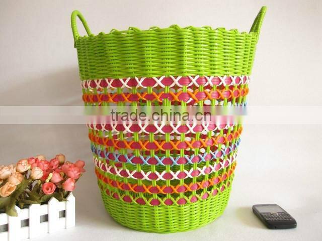 Wholesale plastic baskets with handle