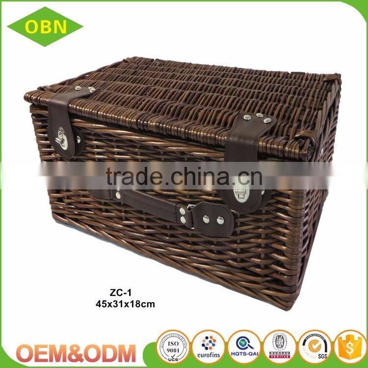 2017 new design hot selling outdoor camping empty willow wicker picnic basket for two person