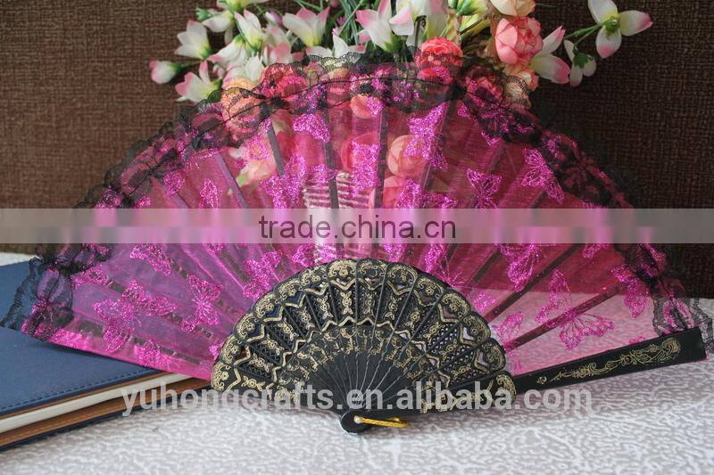 Spanish lace folding fan