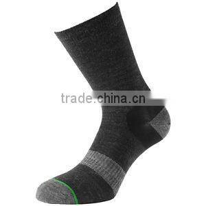 Thermal and wicking smart wool socks