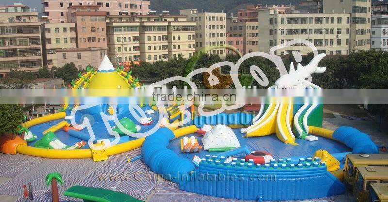 0.9mm PVC Tarpaulin Colorful Inflatable land Amusemet Park With Air Blower