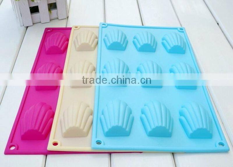 Hot sale food grade FDA and LFGB 9 hole shell shape colorful silicone oven cake mold