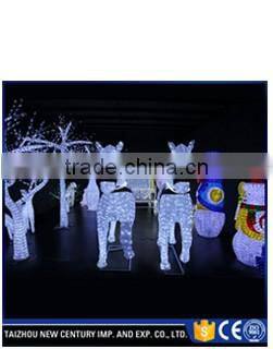 steady wire frame christmas light motif