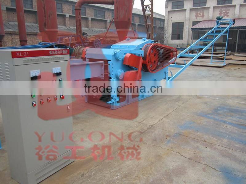 Yugong Brand reliable quality wood chips crusher , 2-15 t/h drum wood chipper