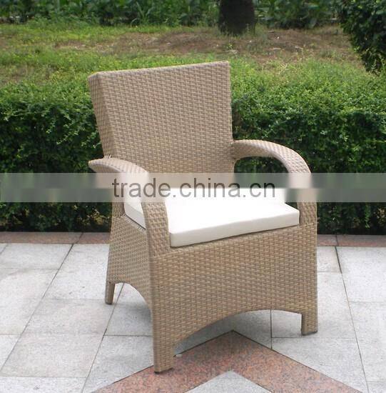 Banquet chair dinner arm chair in wicker rattan material