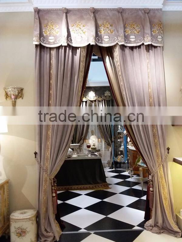 Italian-Style Collection of Classic Curtain, Embroidered Blackout Window Curtain, Soft Pink Velvet Drape Curtain of Living Room