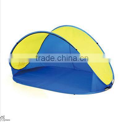 Lightweight beach tent for sun shelter
