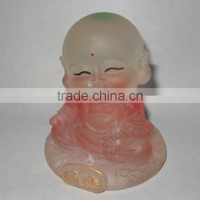 Clear resin figurine decoration