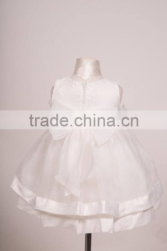 2017 Hot Selling Plain White Baby Girl Short Party Wear Dress
