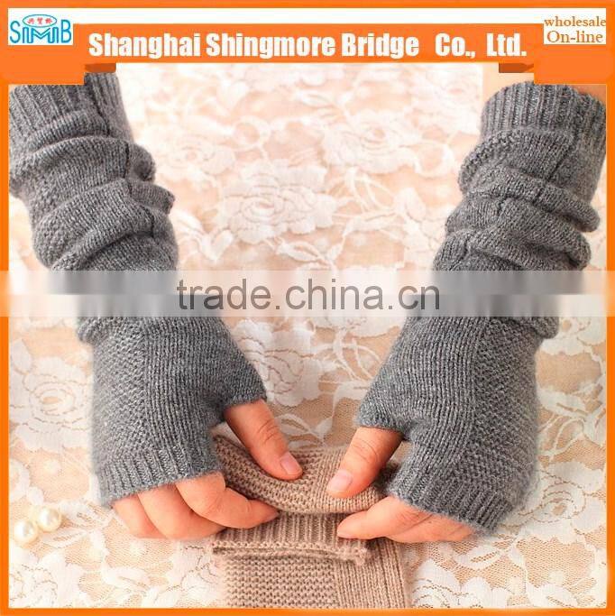 2017 alibaba china hot sales new style high standard wool yarn glove half finger for women