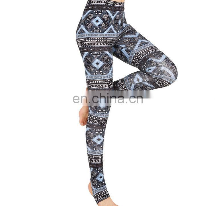 Hot sale fashion custom made colorful printed sports yoga Christmas legging