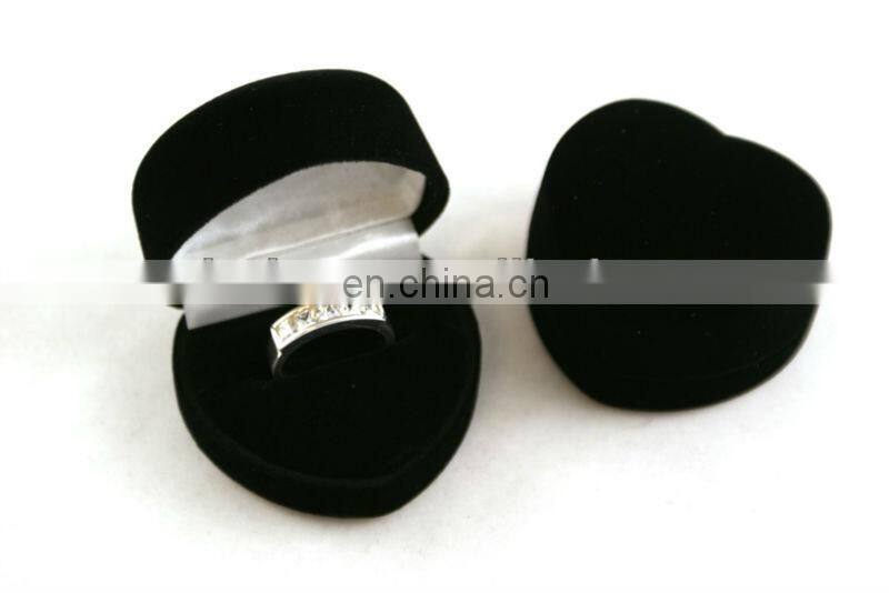 Heart Shaped Cute velvet Ring Case